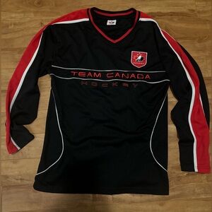 New Team Canada Hockey Jersey NHL Size Medium Black Long Sleeve Unisex